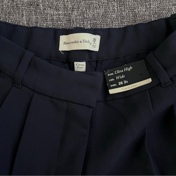 Abercrombie & Fitch Sloane Tailored Pants | Ultra High Rise Wide Leg | Navy 2S - Picture 10 of 13